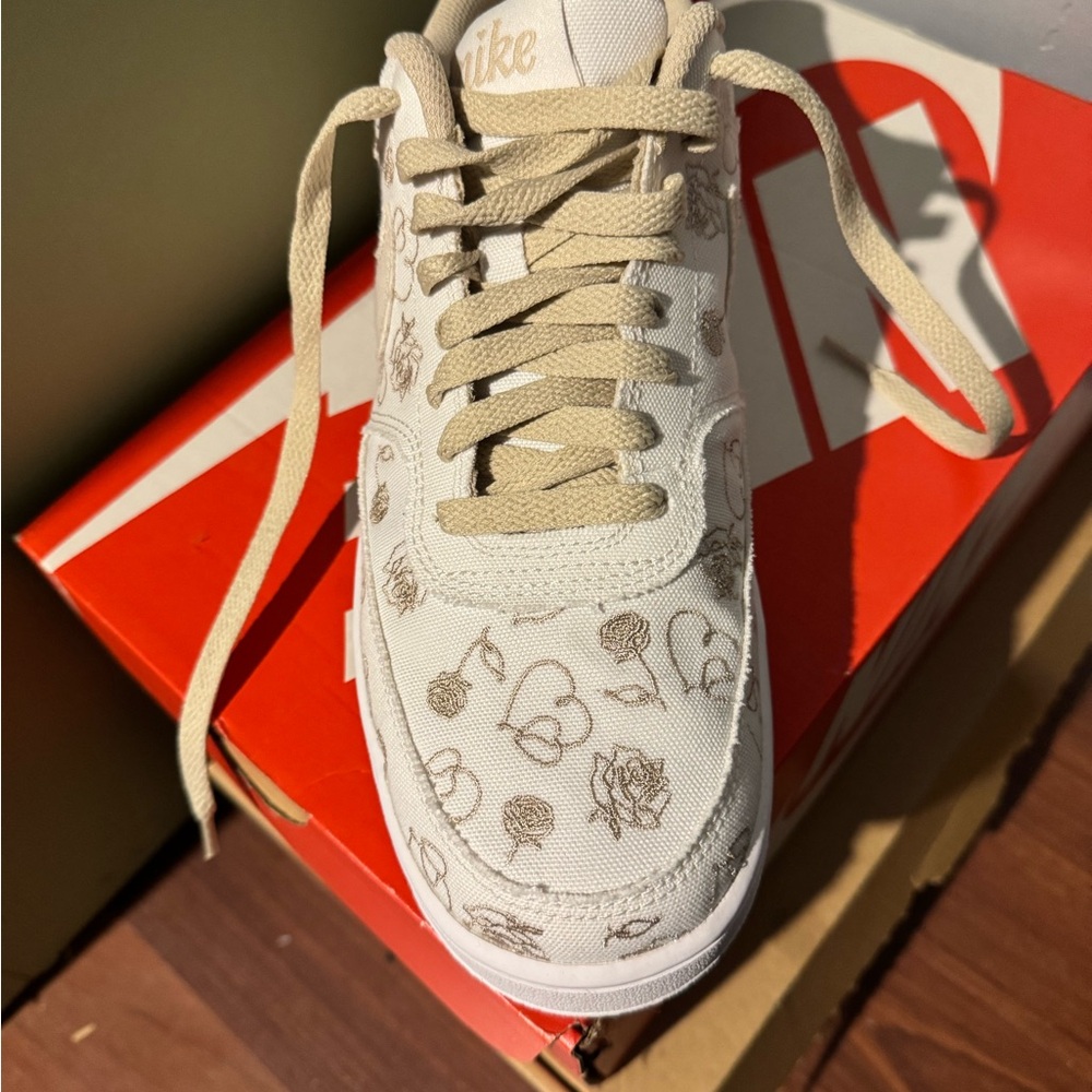 Nike Court Vision Low Valentines Day